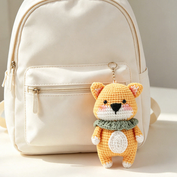 Crochet Shiba Inu keychain close-up, yarn texture | Knoblom