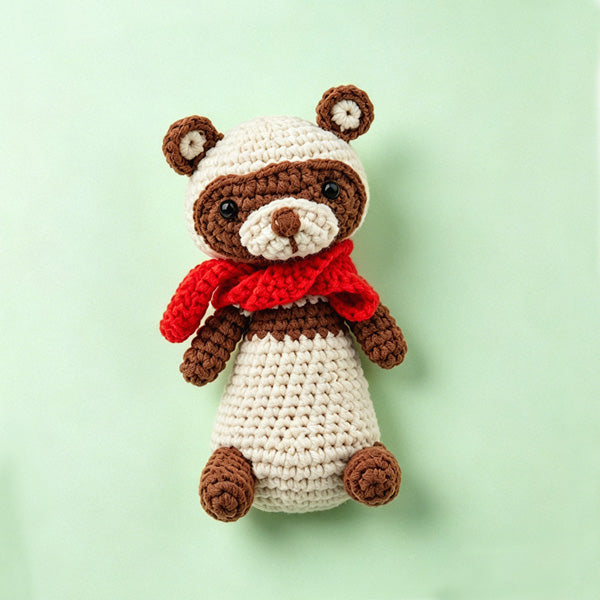 Crochet bear DIY kit contents | Knoblom