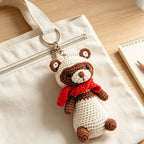 Crochet bear keychain version with metal clip | Knoblom
