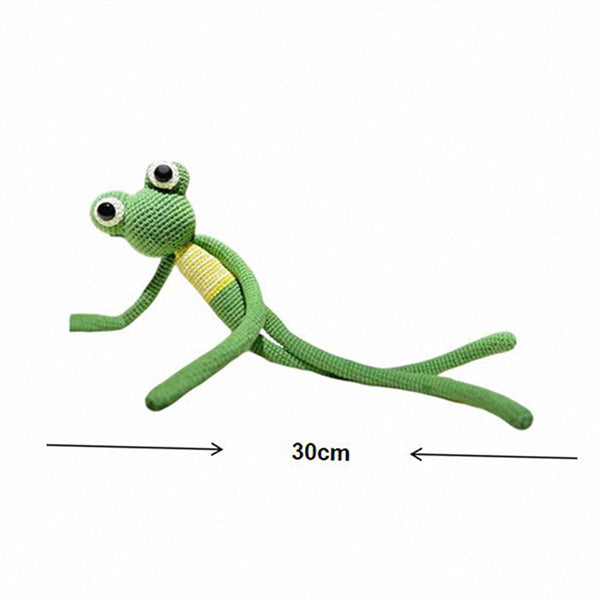 Crochet frog DIY kit contents, yarn and pattern included | Knoblom