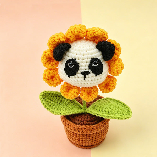 Crochet panda pot DIY kit version | Knoblom