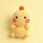 Handcrafted chick amigurumi, soft skin-friendly yarn | Knoblom