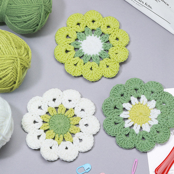 Handmade crochet daisy white flower coaster in white and green