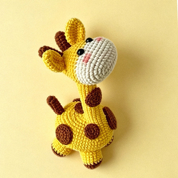 Handmade crochet giraffe amigurumi in premium chenille yarn, approx 15cm | Knoblom
