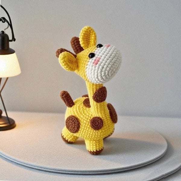Handmade crochet giraffe, perfect gift for kids and adults | Knoblom